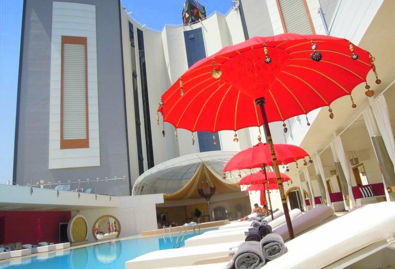 Grand Pasha Luxury Central Nicosia Hotel & Casino מראה חיצוני תמונה