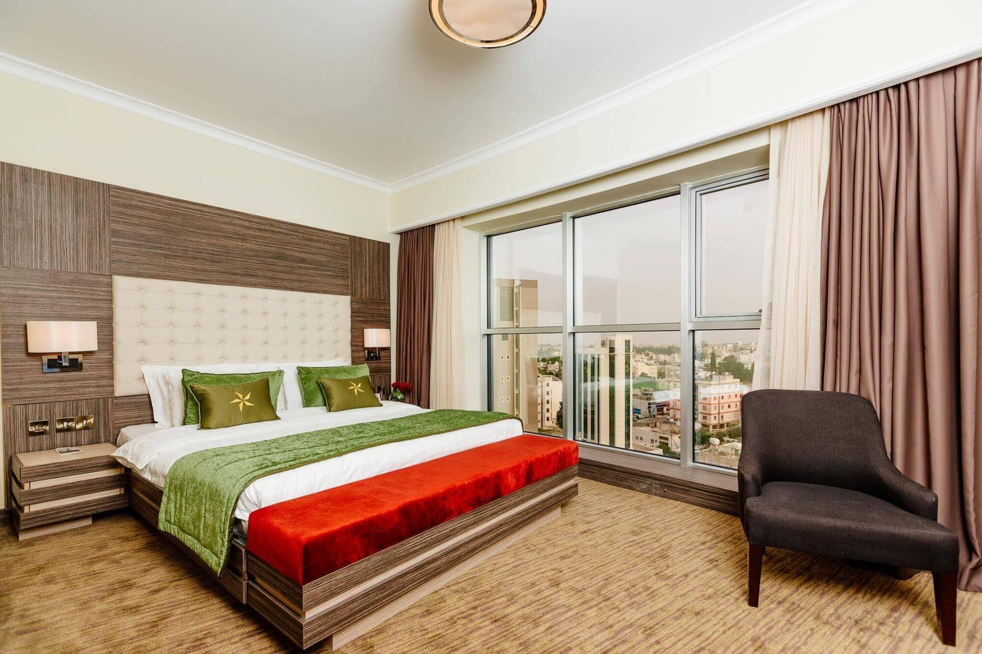 Grand Pasha Luxury Central Nicosia Hotel & Casino מראה חיצוני תמונה