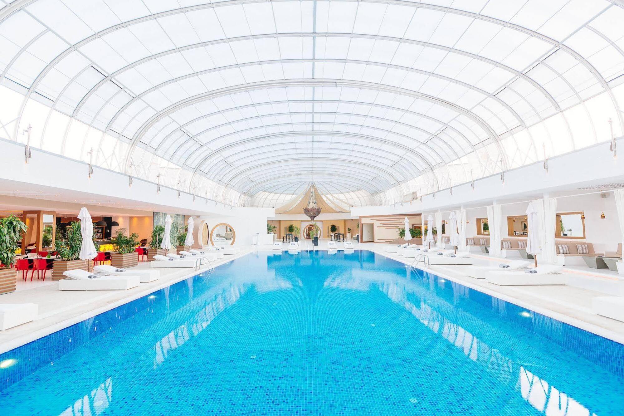 Grand Pasha Luxury Central Nicosia Hotel & Casino מראה חיצוני תמונה